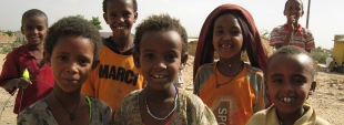 Thumbnail photo of a community health worker volunteer.