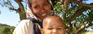 Thumbnail photo of a community health worker volunteer.